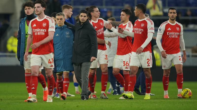 Liga Inggris Memanas, Arsenal Dipepet Manchester City