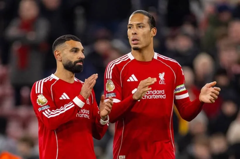 Van Dijk Maunya Mo Salah Stay di Liverpool