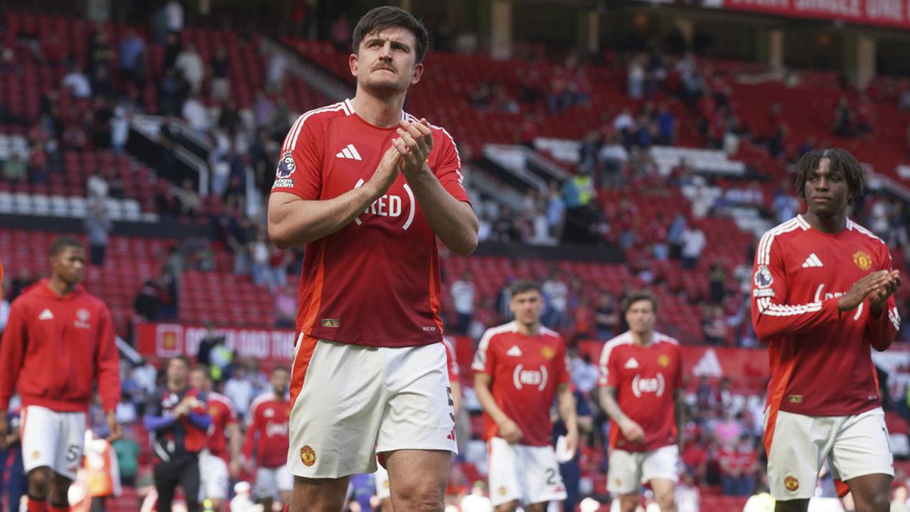 Maguire Mau Bertahan di MU Asalkan…