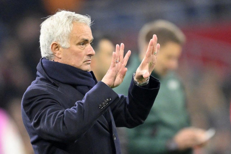 Mourinho di Benfica: Unbeaten tapi Gagal Juara Liga Portugal